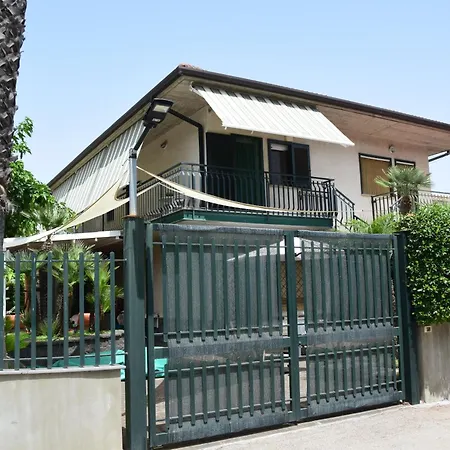 Fondachello Holiday home